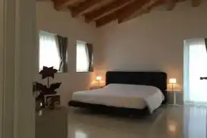 Quirinus Venetia Properties, Mestre