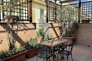 Hotel Suite Ares, Naples