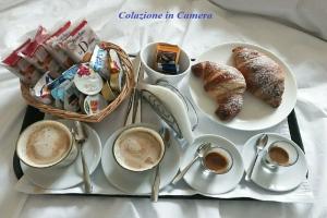 Art In B&B, Salerno
