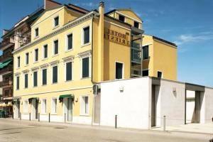 Hotel Trieste, Mestre