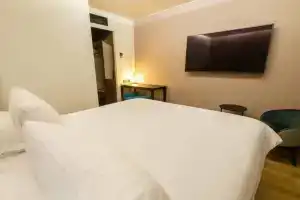 Mercure Paris Nanterre, Nanterre