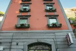 Residenza Echia, Naples