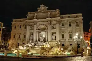 Maison Tritone, Rome