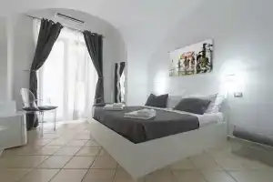 Maison du la Rua, Naples