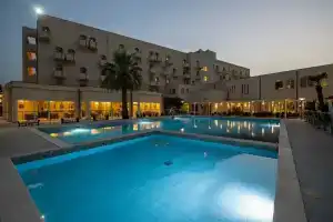 Club Eloro Hotel, Noto