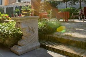 Amadeus Hotel, Venice