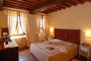 Castello di Gargonza, Monte San Savino