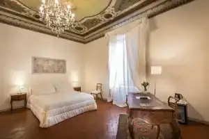 Dimora Bandinelli Firenze, Florence