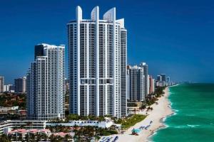 Trump International Beach Resort Ocean View 1,100 sf 1 Bed 1Bth - Privately Owned, Sunny Isles Beach