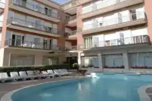Kristall, Diano Marina