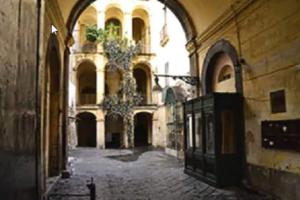 Soggiorno Paradiso due, Naples