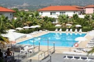 King's House Hotel Resort, Mascali
