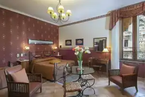 Pinto-Storey Hotel, Naples