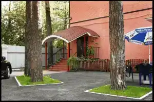 Na Teatralnoy, Zhukovsky