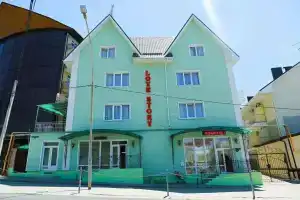 Hotel Love Story, Vityazevo