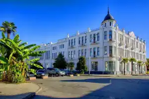 Ritsa Hotel, Sukhumi