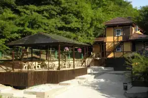 Inn Zaterjannyj Raj, Arkhipo-Osipovka