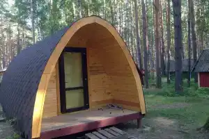 Veselaya Derevnya Tourist base, Zarechnyy