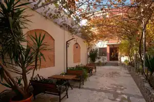 Hotel Livin, Tbilisi