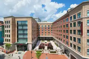 Courtyard by Marriott Richmond Downtown, Richmond