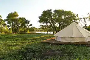 FamilyGlamp Kulikovo Pole - uyutnyy semeynyy na beregu reki Glamping, Dankov