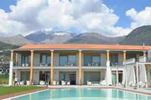 Tullio Hotel, Gravedona