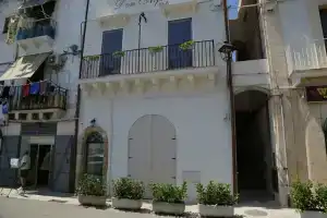 Don Alfredo, Taranto