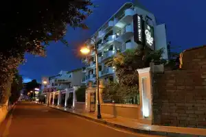 Hotel&Apartments Villa Linda, Giardini-Naxos