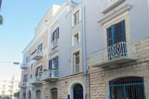 Sotrani, Trani