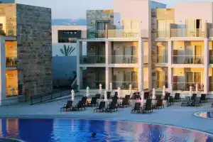 Amphora Hotel & Suites, Paphos
