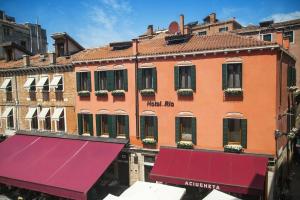 Rio Hotel, Venice