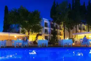 Liv Hotel By Bellazure, Akyarlar