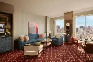 Four Seasons Hotel Mumbai, Mumbai