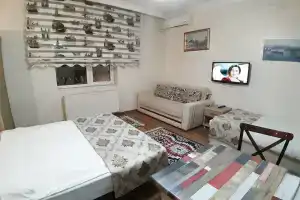 Burak Apart, Istanbul