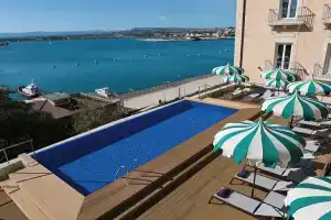 Grand Hotel des Etrangers, Syracuse
