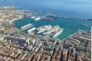 La finestra sul porto, Palermo