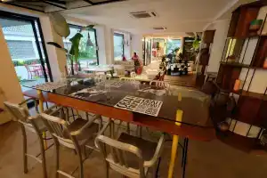 Yats Colony, Yogyakarta