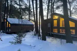 Kurshale Hotel, Lesnoy