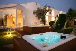 Le Gemelle Boutique Hotel, Torre Suda