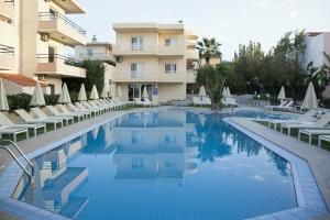 Blue Sky Hotel, Agia Marina