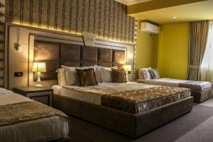 Hotel Deluxe, Tirana