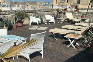 Azzurretta, Lecce