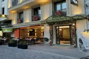 Asur Hotel, Istanbul