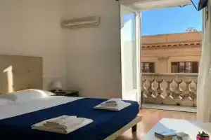 38 Aira Hotels, Palermo