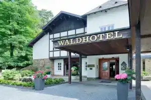 Romantik Waldhotel Mangold, Bergisch Gladbach