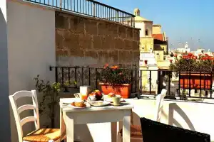 Tra le Mura, Polignano a Mare