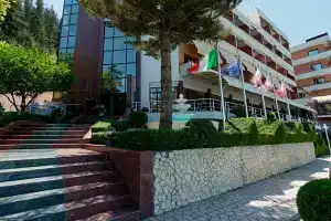 Hotel New York, Vlore