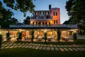 Park Hotel Villa Maria, San Menaio