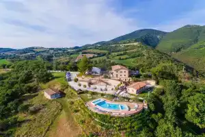 La Castellaia Resort, Fabriano