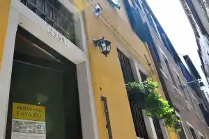 Residenza Favaro, Venice